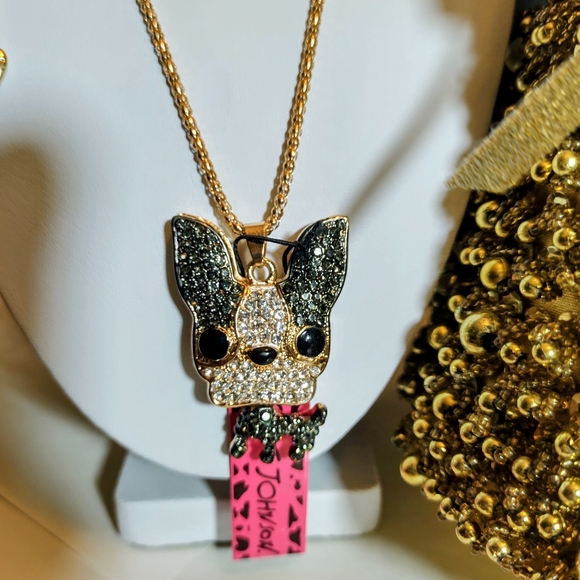 Betsey Johnson Sparkling Dog Pendant Necklace - Picture 2 of 2